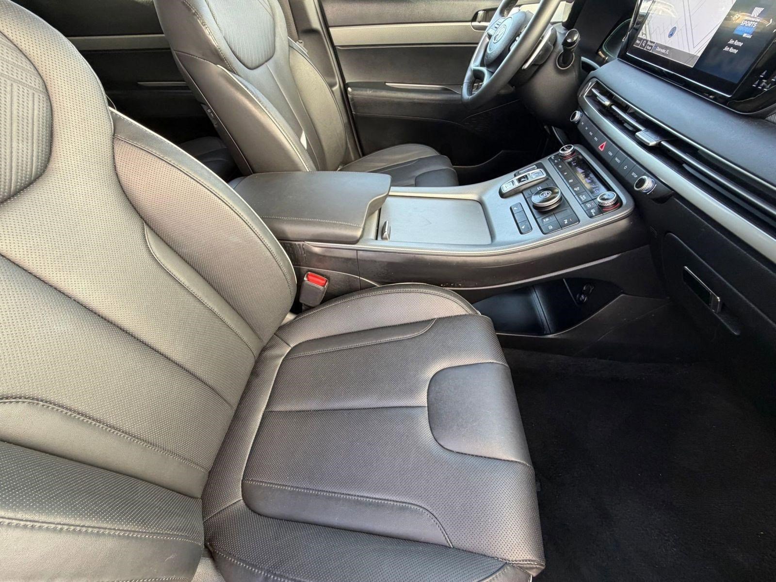Used 2025 Hyundai Palisade SEL FWD image 34