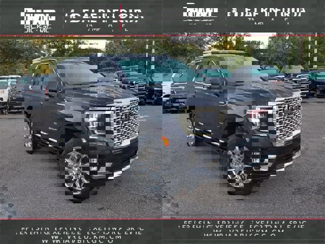 Used 2024 GMC Yukon Denali w/ Advanced Technology Package