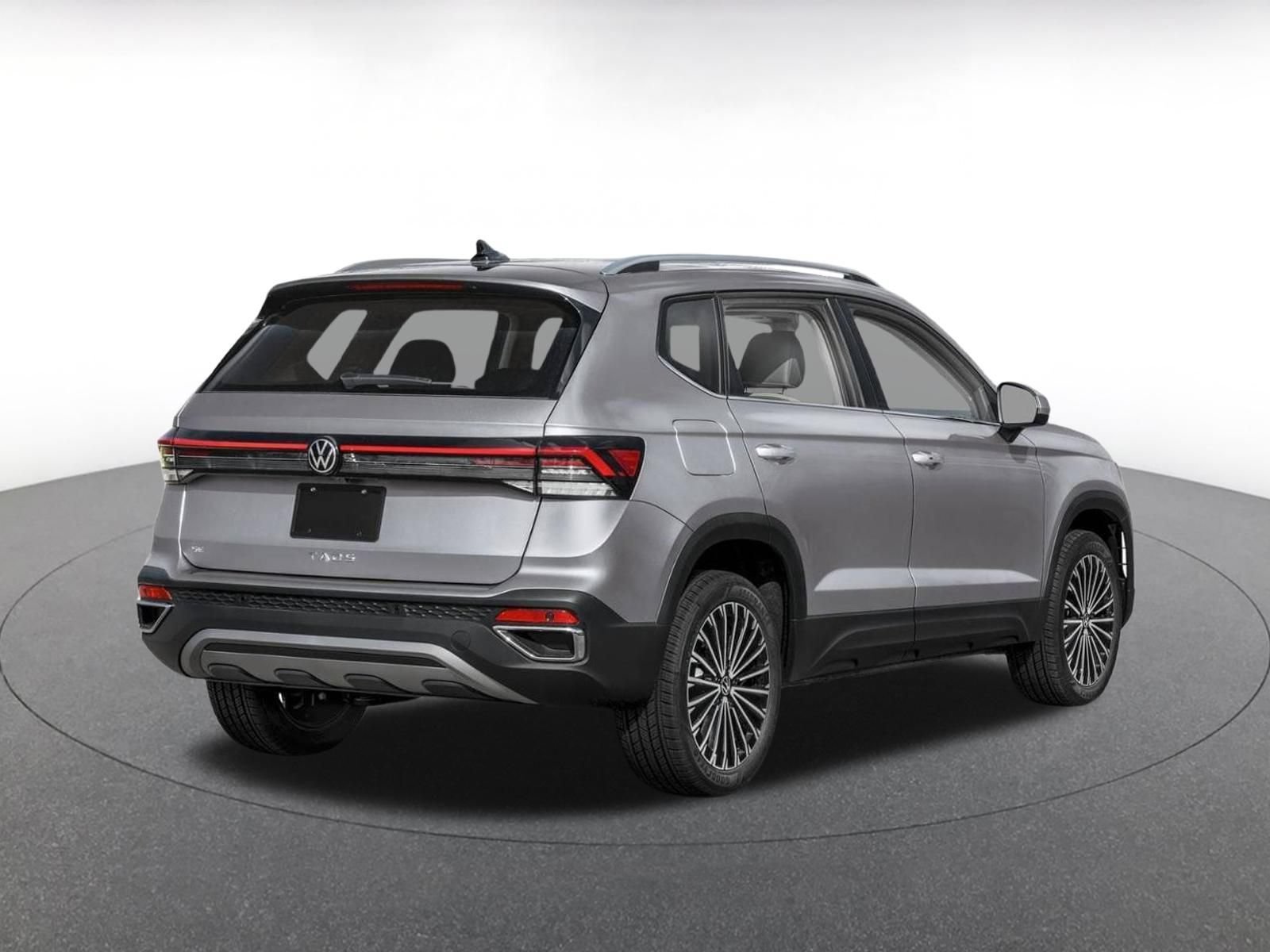 Used 2026 Volkswagen Taos SE AWD/4WD image 8