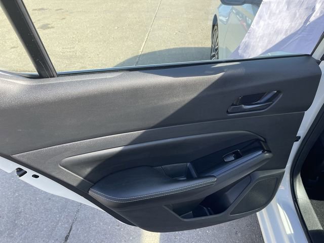 Used 2023 Nissan Altima 2.5 SV image 12