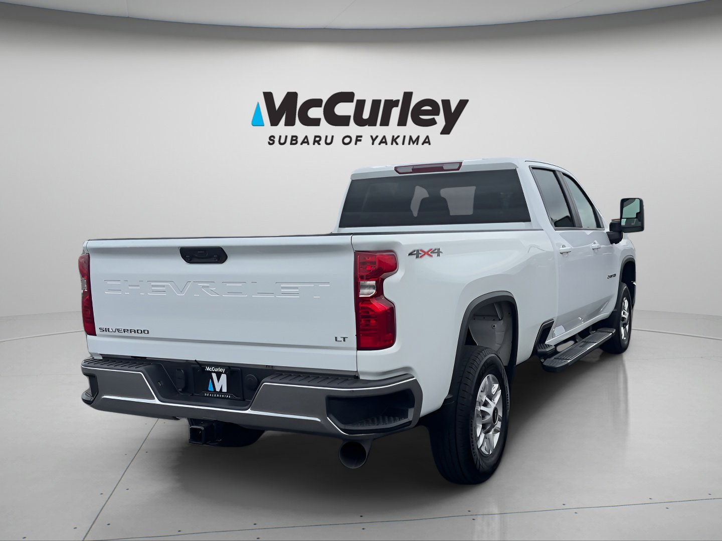 Used 2024 Chevrolet Silverado 2500 LT image 10