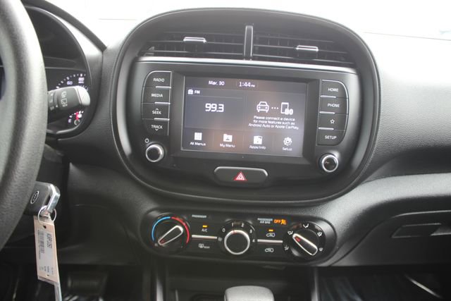 Used 2021 Kia Soul LX image 4