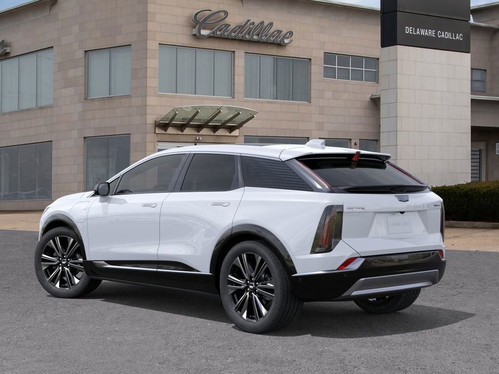 New 2026 Cadillac Optiq Luxury 2 image 3