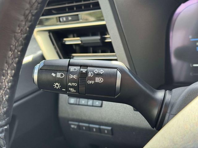 Certified 2024 Lexus GX 550 w/ Cold Area Package AWD/4WD image 26