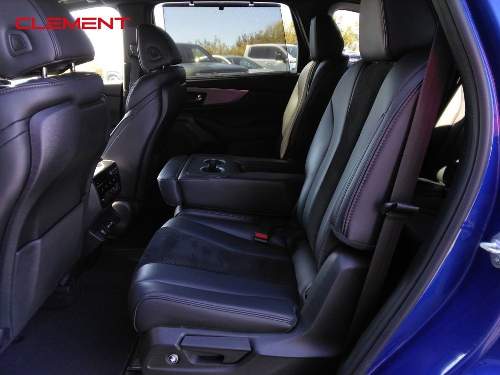 Used 2022 Acura MDX A-Spec image 26