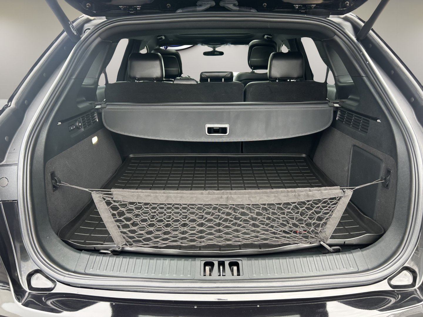 Used 2020 Lincoln Nautilus Reserve AWD/4WD image 7
