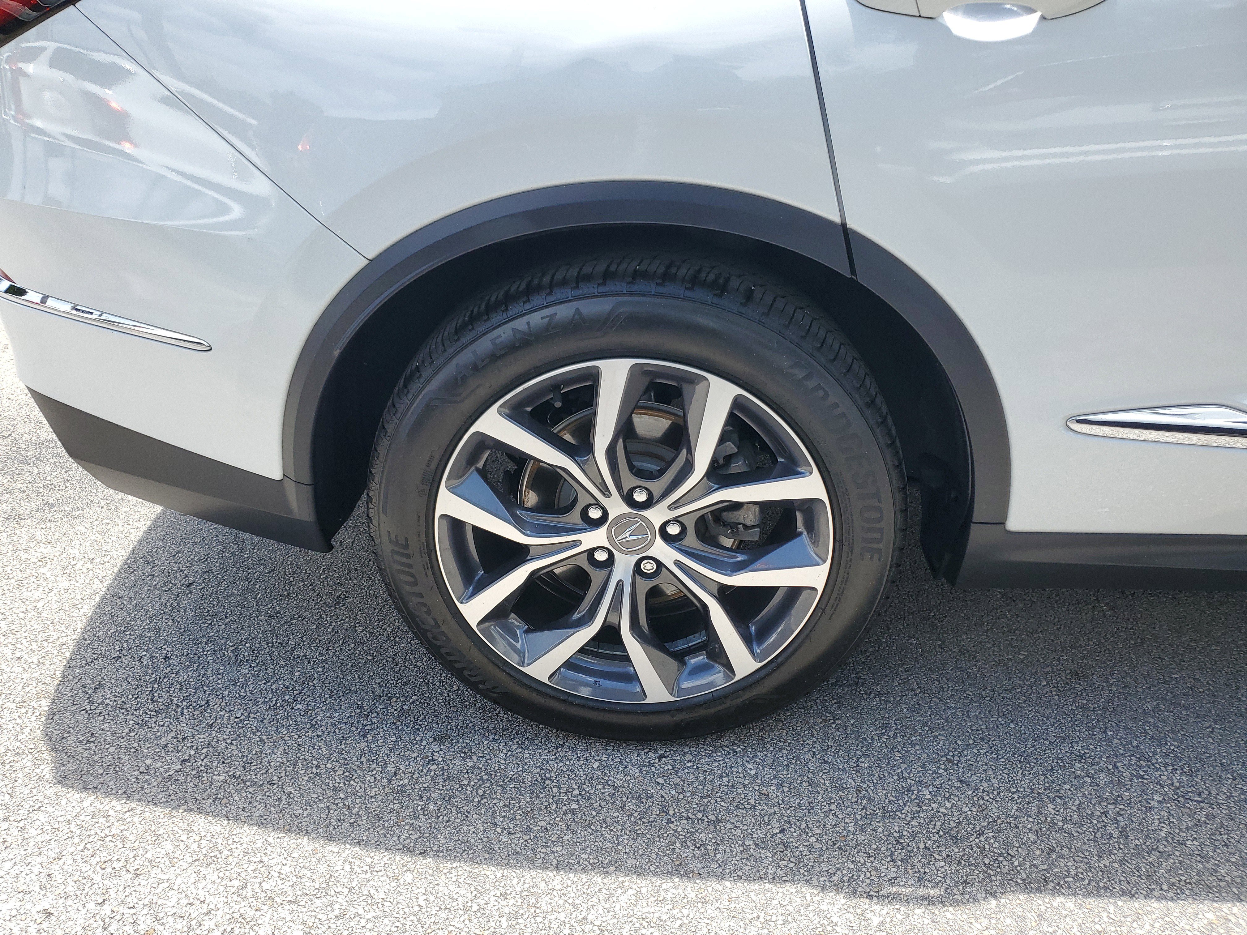 Used 2022 Acura MDX FWD w/ Technology Package image 7