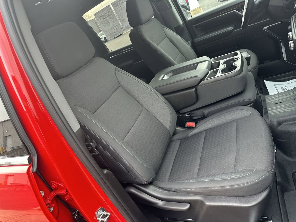 Used 2024 GMC Sierra 2500 SLE w/ SLE Value Package; image 24