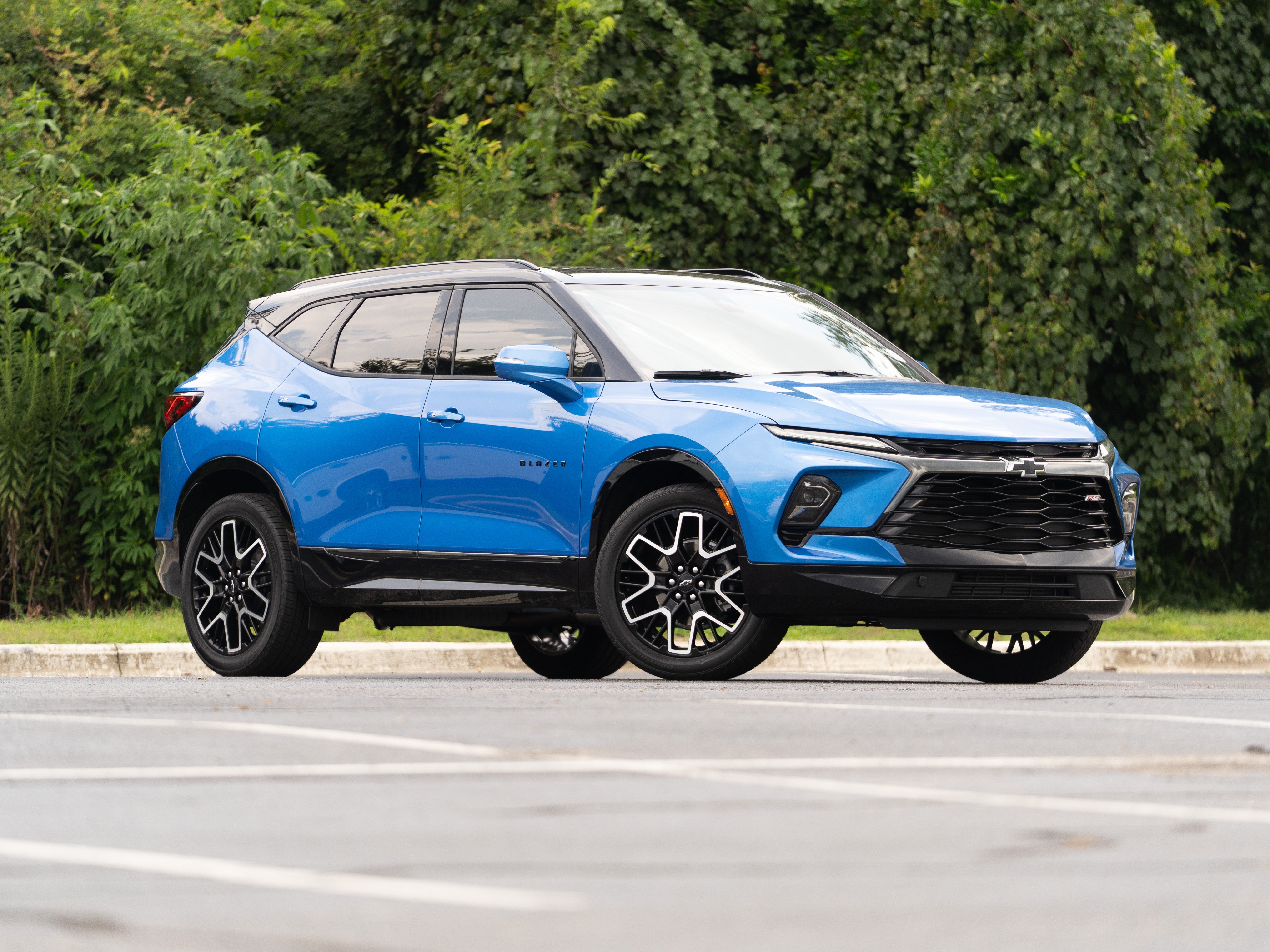 New 2026 Chevrolet Blazer RS w/ Enhanced Convenience Package FWD image 2