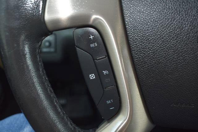 Used 2014 GMC Acadia Denali FWD image 25