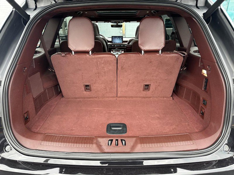 Certified 2023 Lincoln Aviator Black Label w/ Dynamic Handling Package image 7