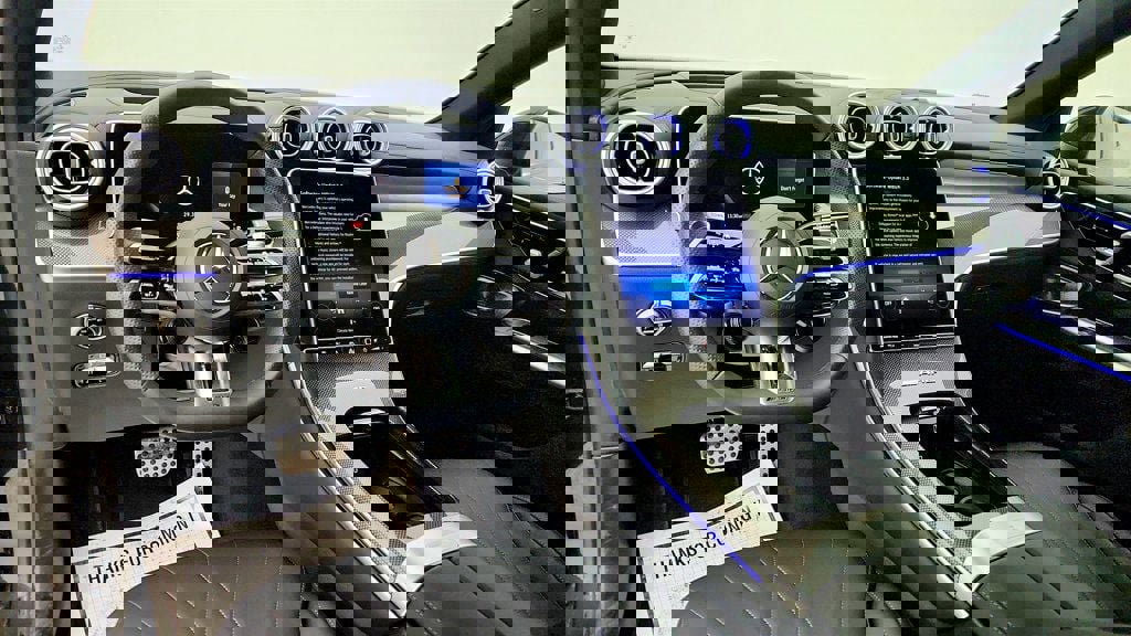 Used 2025 Mercedes-Benz GLC 63 AMG S image 12