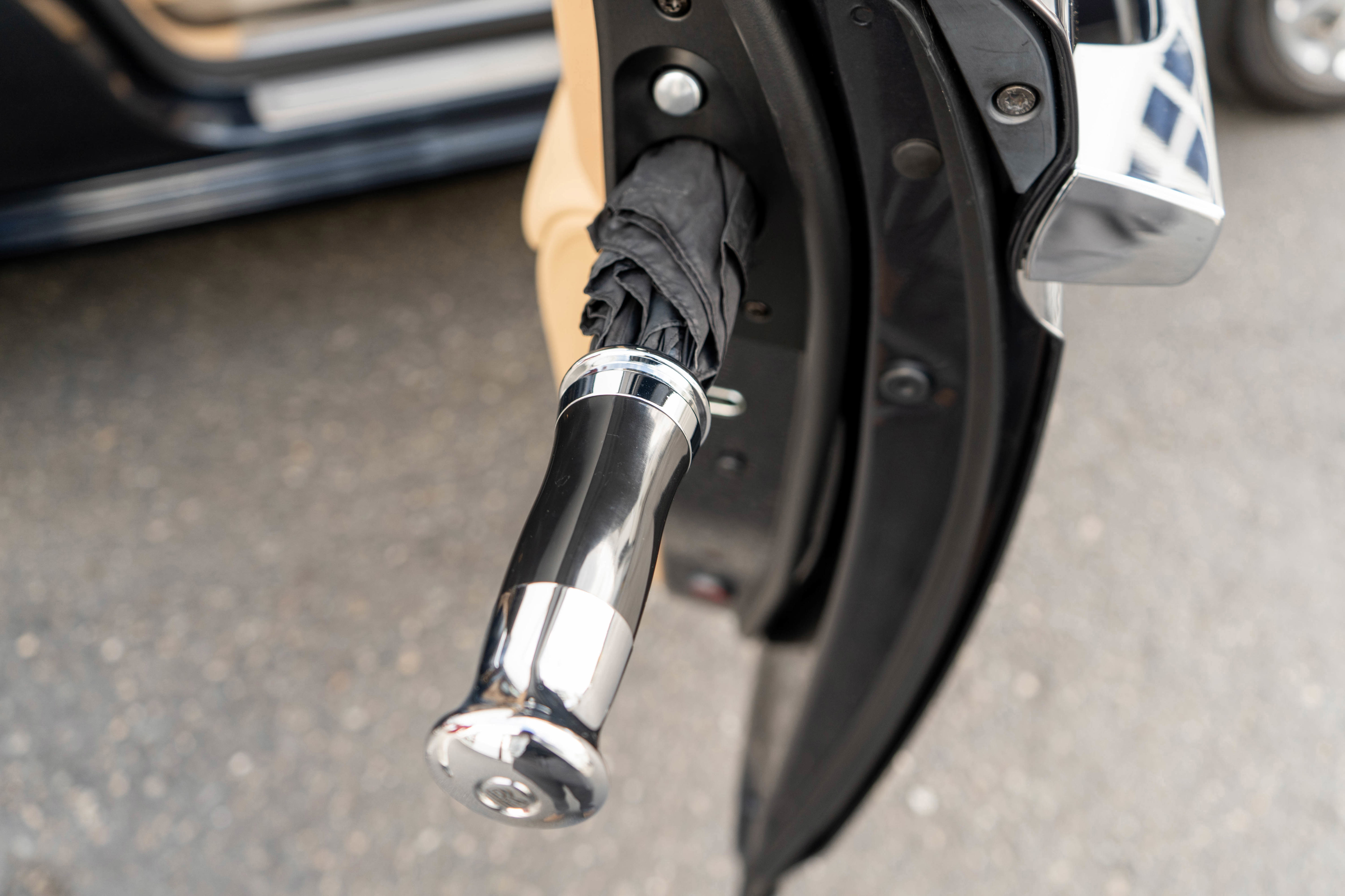 Used 2014 Rolls-Royce Ghost image 34