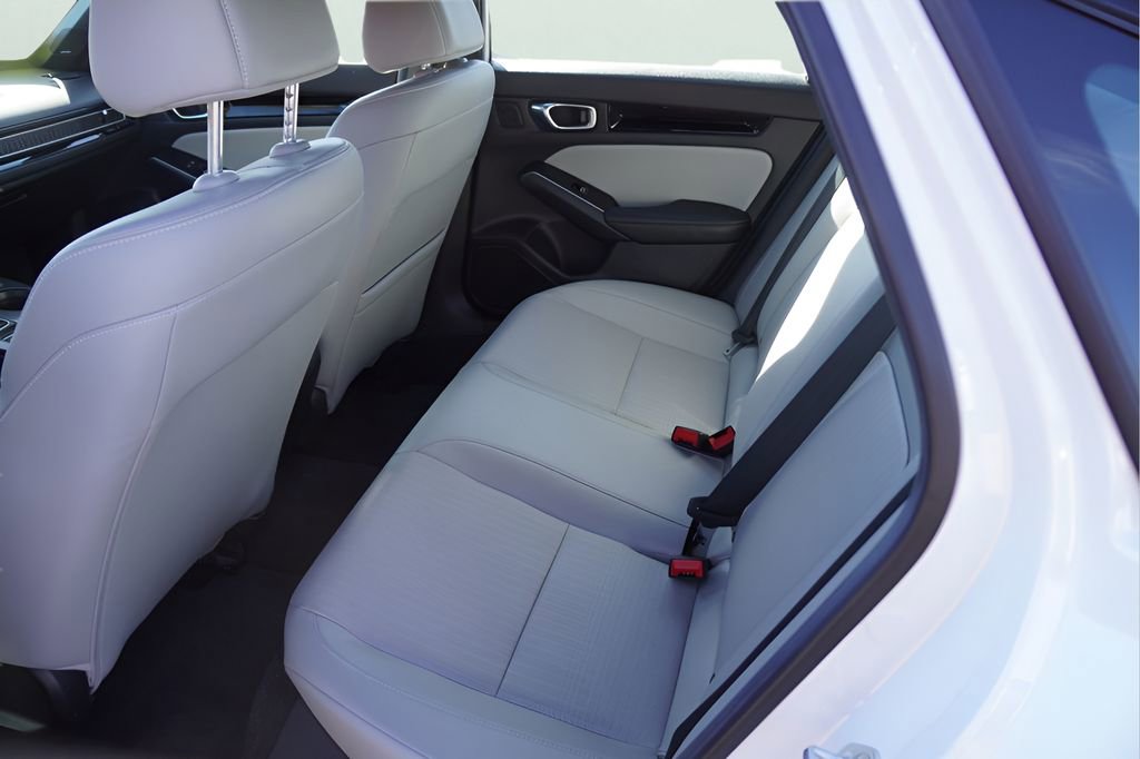 Used 2025 Honda Civic Sport image 11