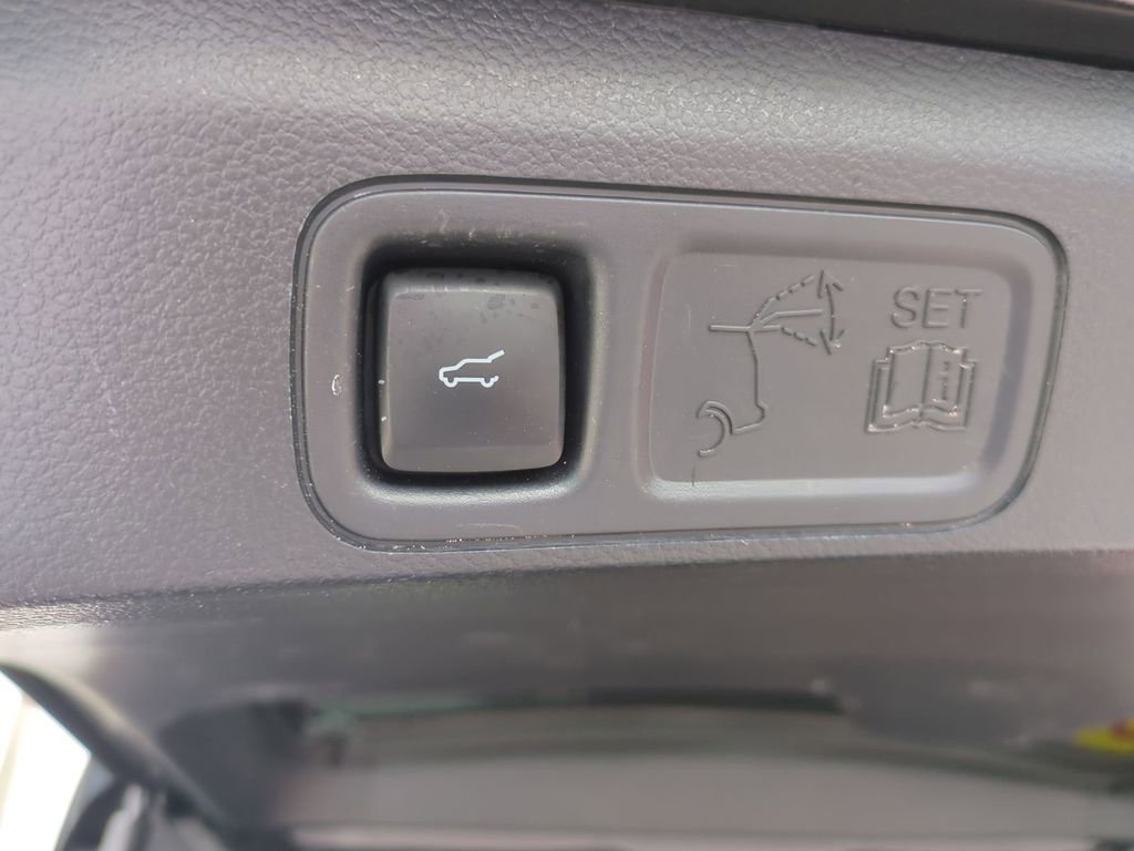 Used 2024 Ford Expedition Max Limited image 15