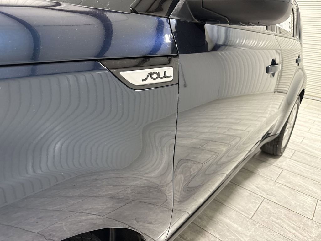 Used 2019 Kia Soul + FWD image 33