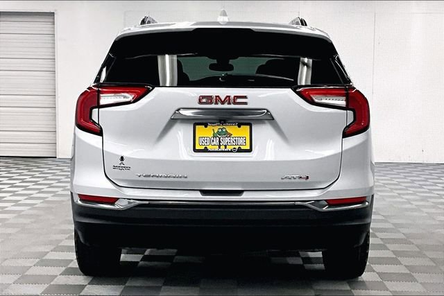 Used 2022 GMC Terrain AT4 w/ LPO, Roadside Safety Package AWD/4WD image 5