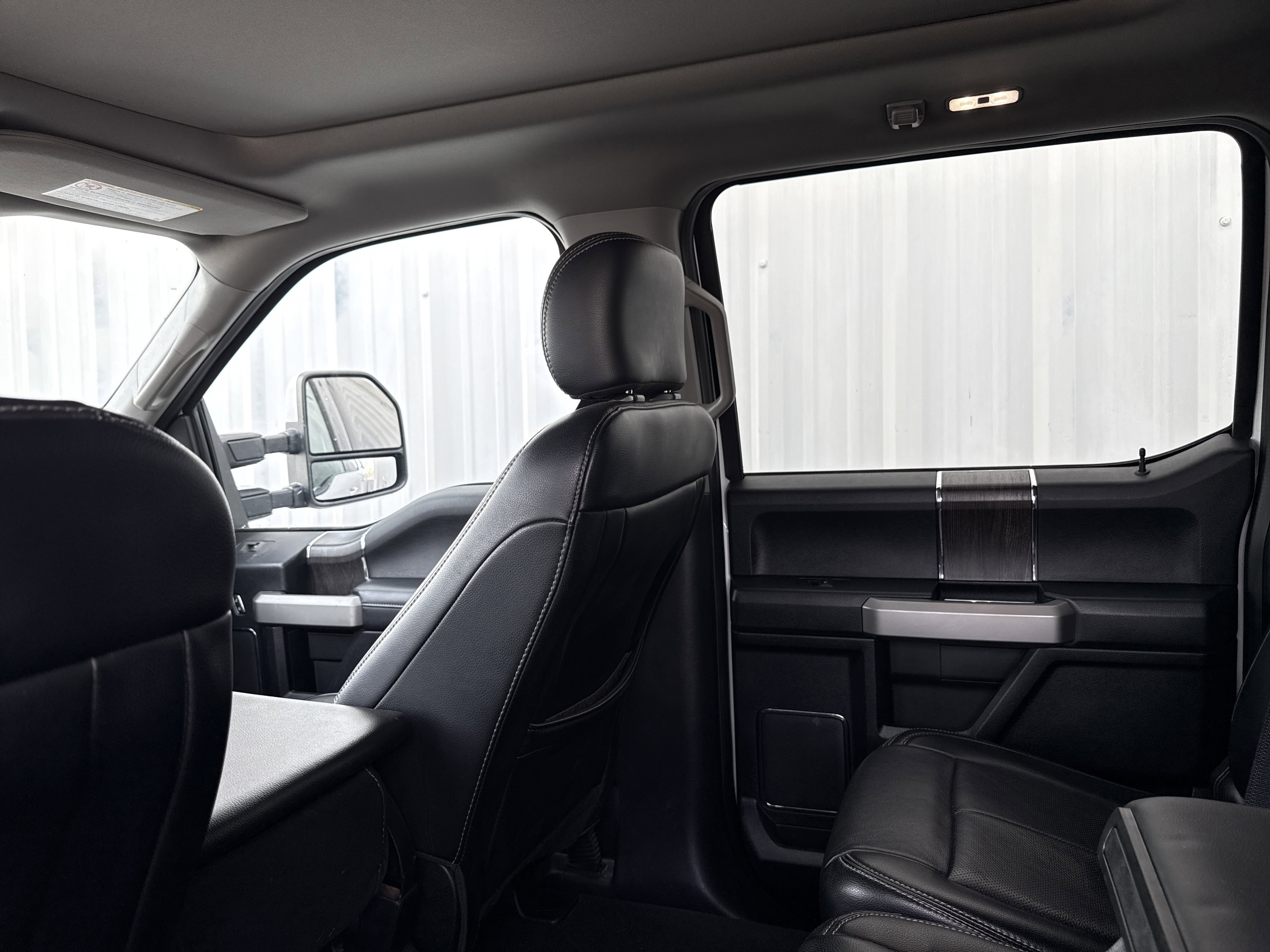 Used 2020 Ford F250 Lariat image 40