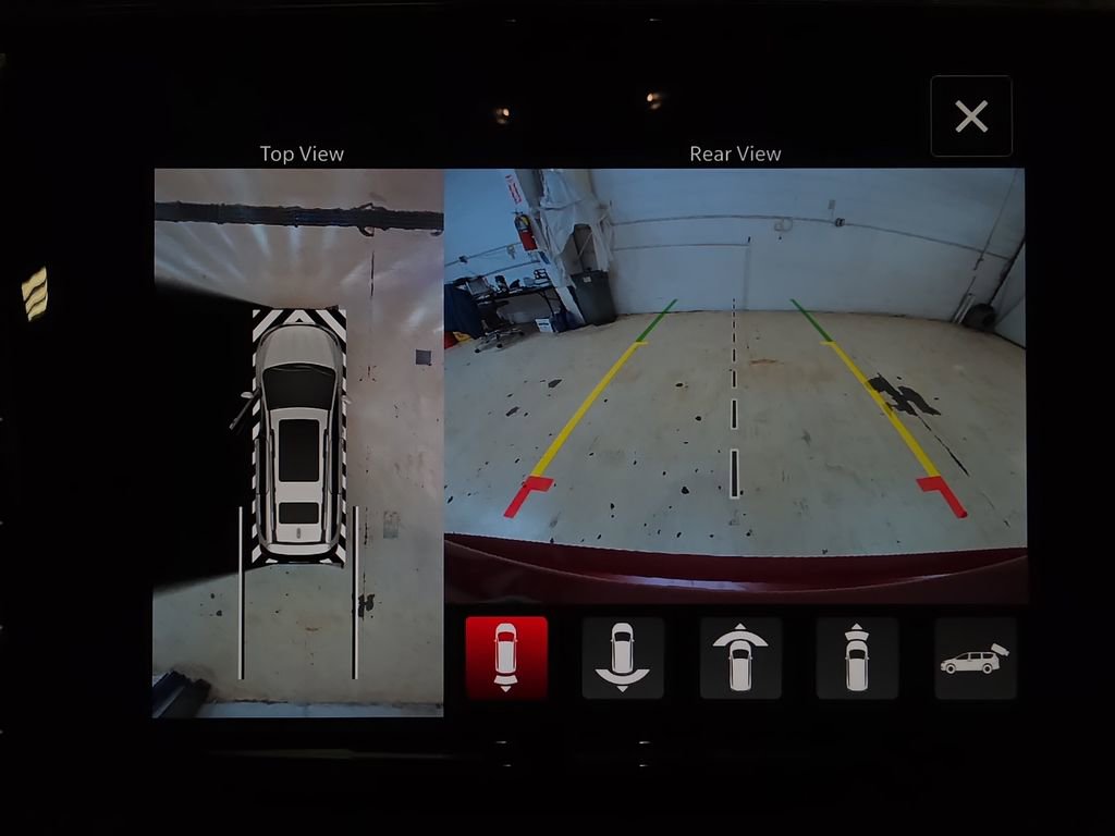 New 2026 Chrysler Pacifica Limited image 25