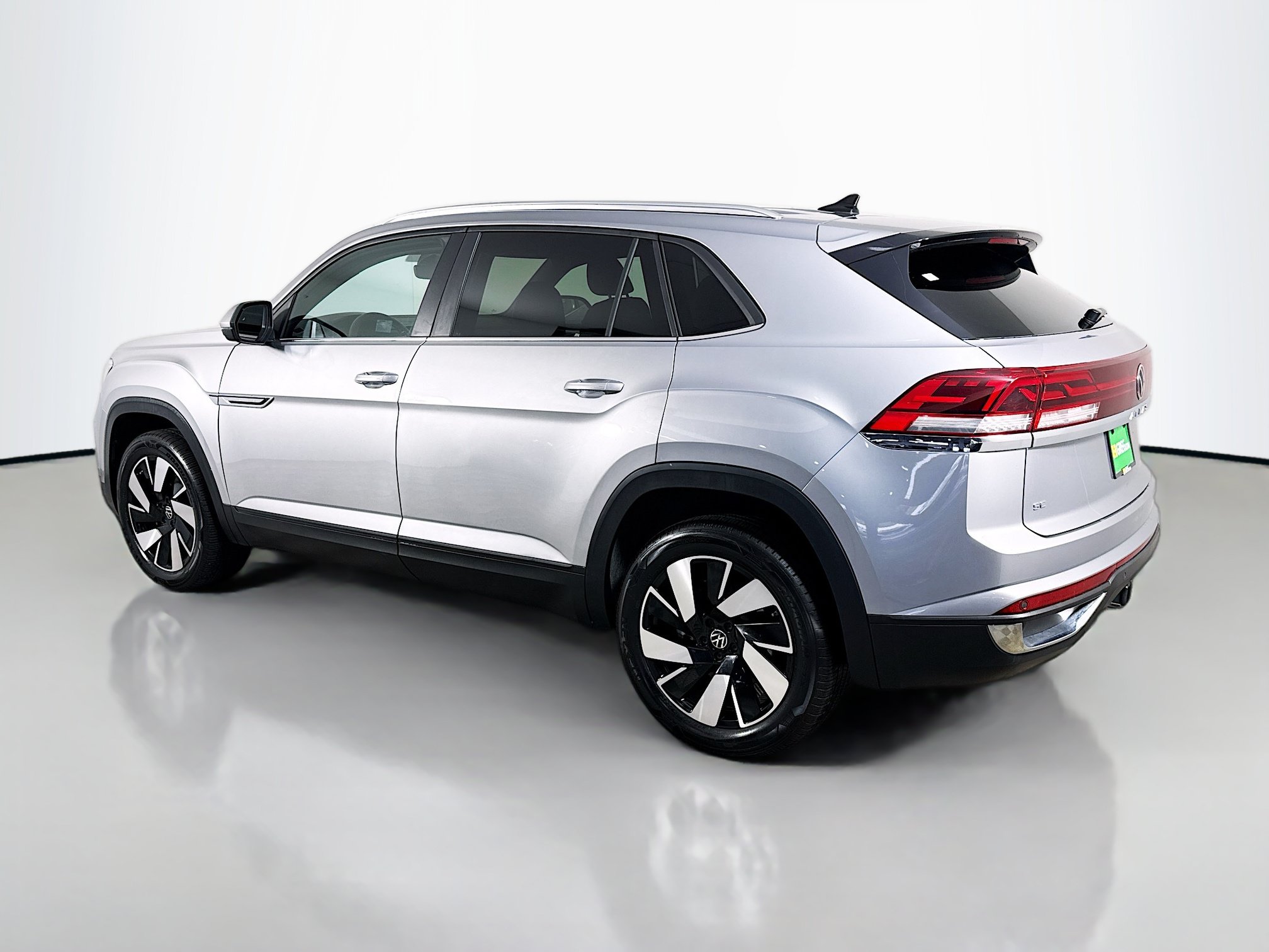 Used 2026 Volkswagen Atlas Cross Sport SE AWD/4WD image 7