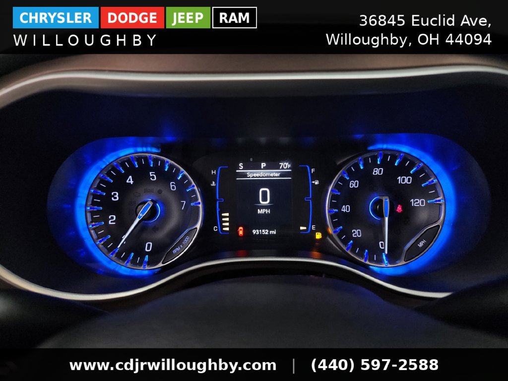 Used 2023 Chrysler Voyager LX FWD image 18