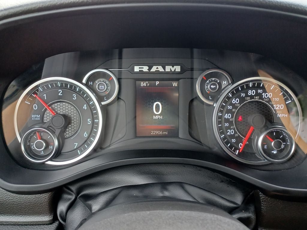Used 2025 RAM 1500 Big Horn AWD/4WD image 11
