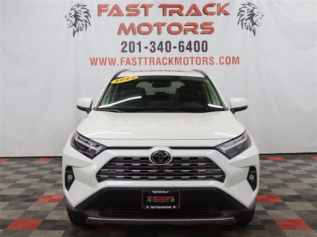 Used 2022 Toyota RAV4 Limited AWD/4WD image 2