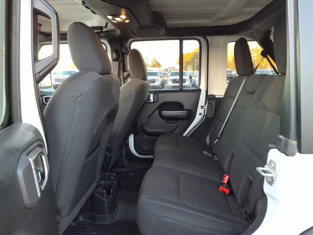 Used 2023 Jeep Wrangler Sport S image 21