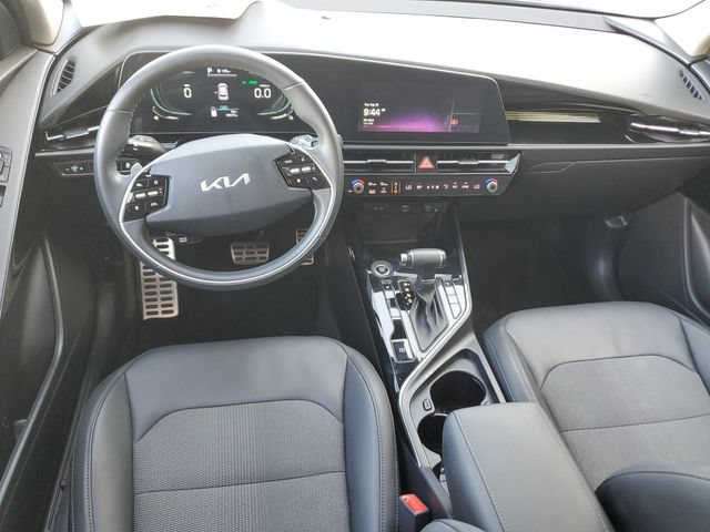 Certified 2024 Kia Niro EX Touring FWD image 12