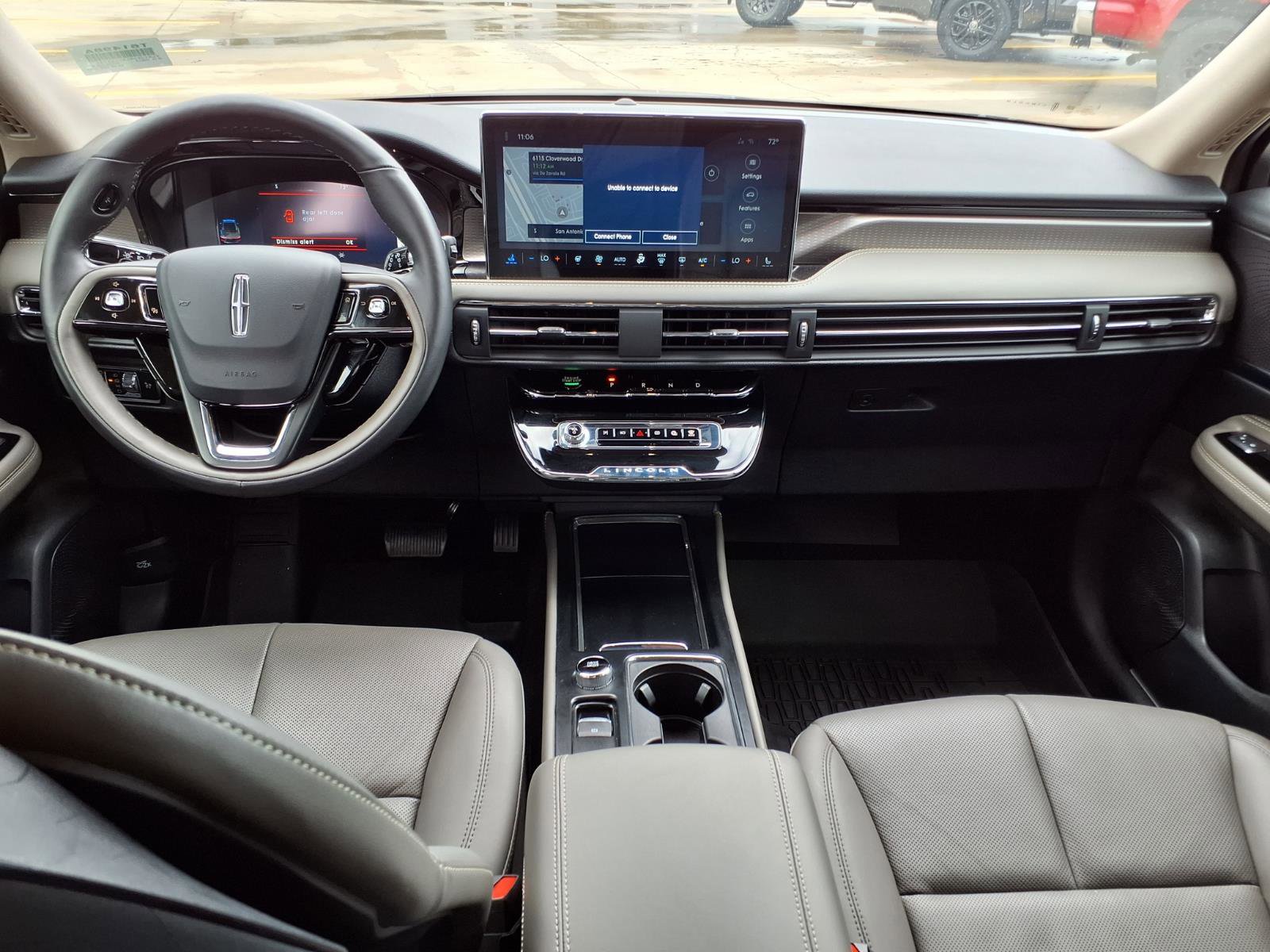 Used 2025 Lincoln Corsair Grand Touring w/ Equipment Group 301A AWD/4WD image 11