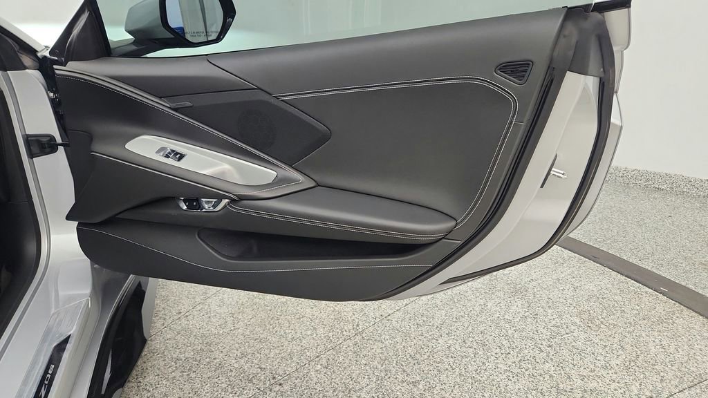 Used 2026 Chevrolet Corvette Z06 image 27