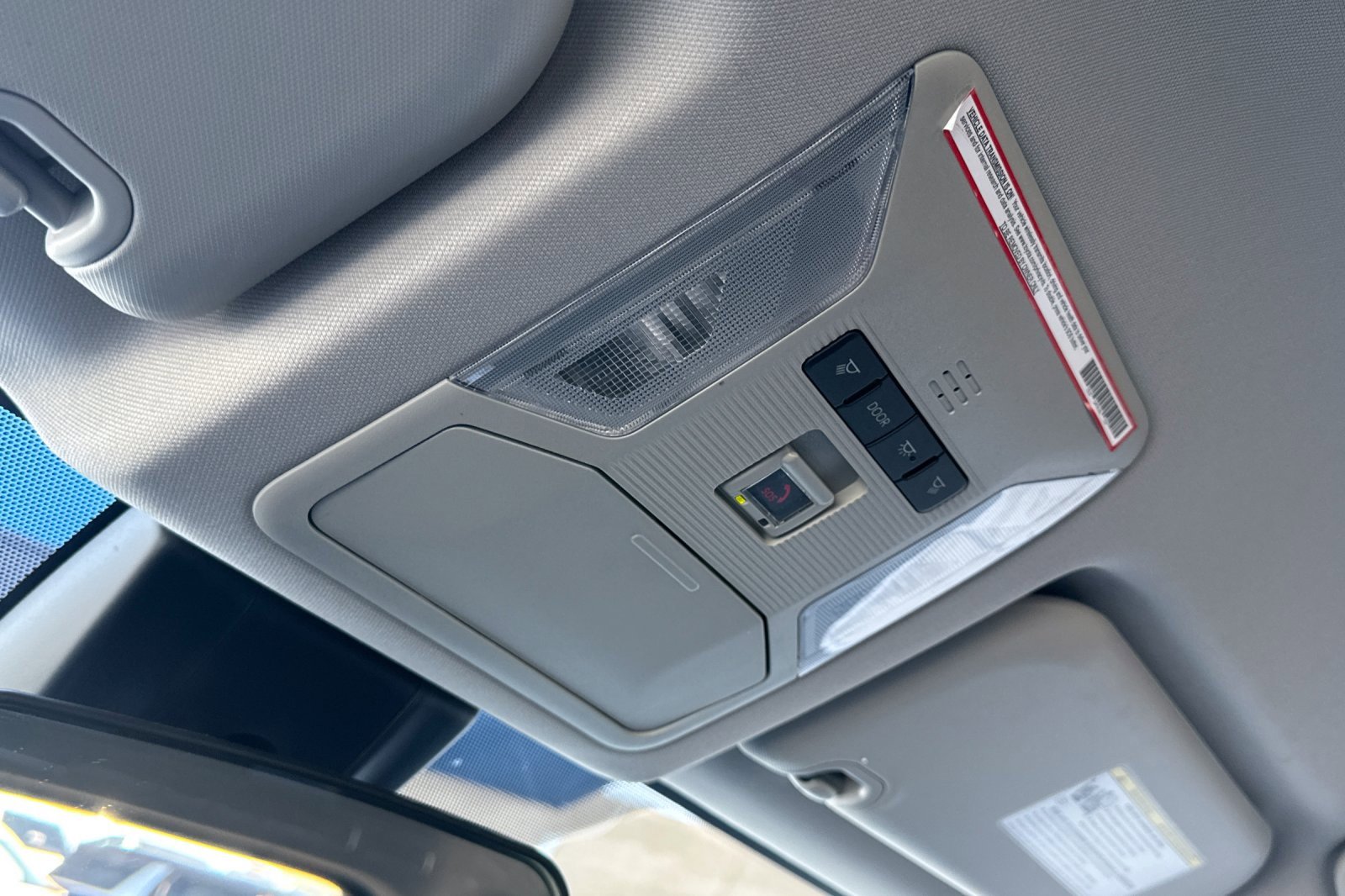 Used 2022 Toyota RAV4 LE image 23