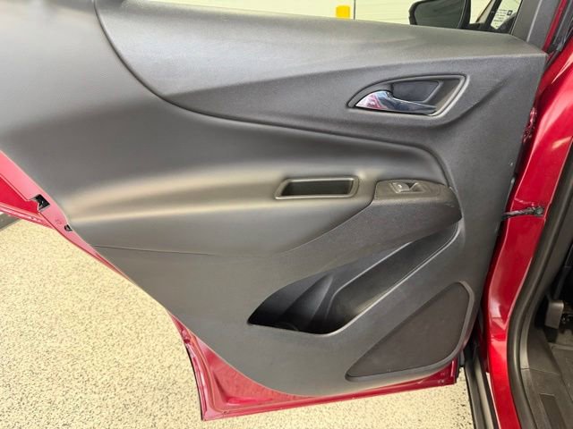Used 2018 Chevrolet Equinox LT FWD image 24