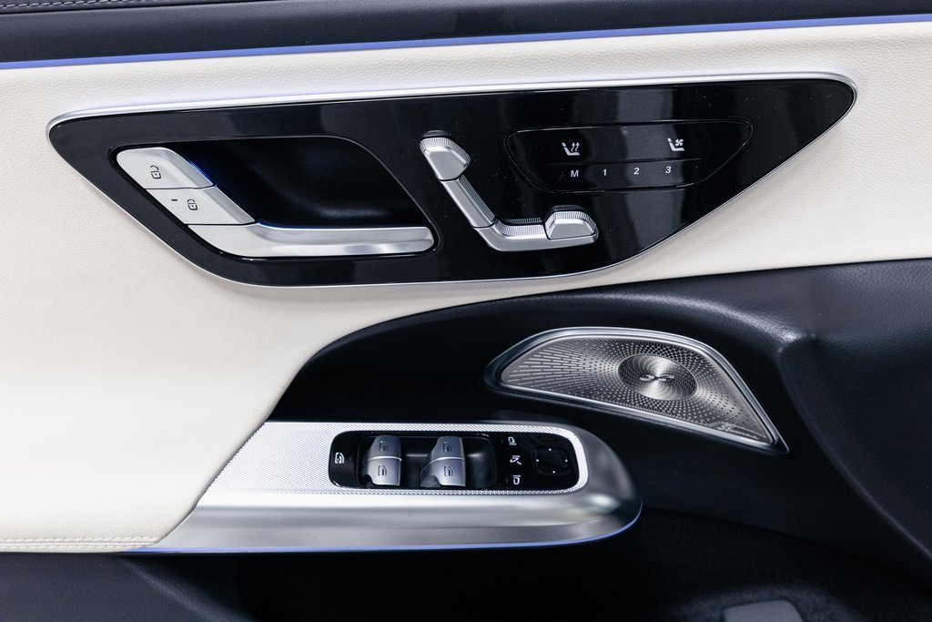 Used 2025 Mercedes-Benz E 450 4MATIC All-Terrain Wagon w/ Multicontour Seating Package image 6