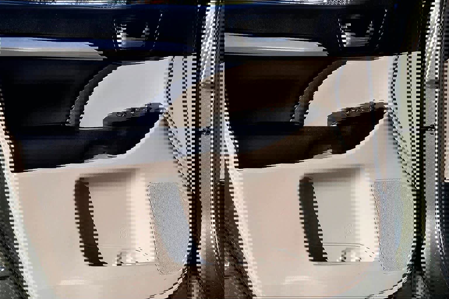 Used 2018 Toyota Highlander XLE image 20