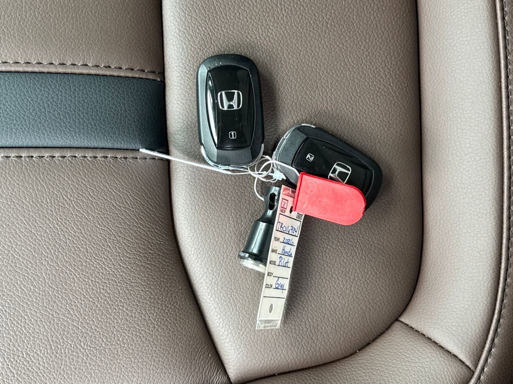 New 2026 Honda Pilot Touring image 27