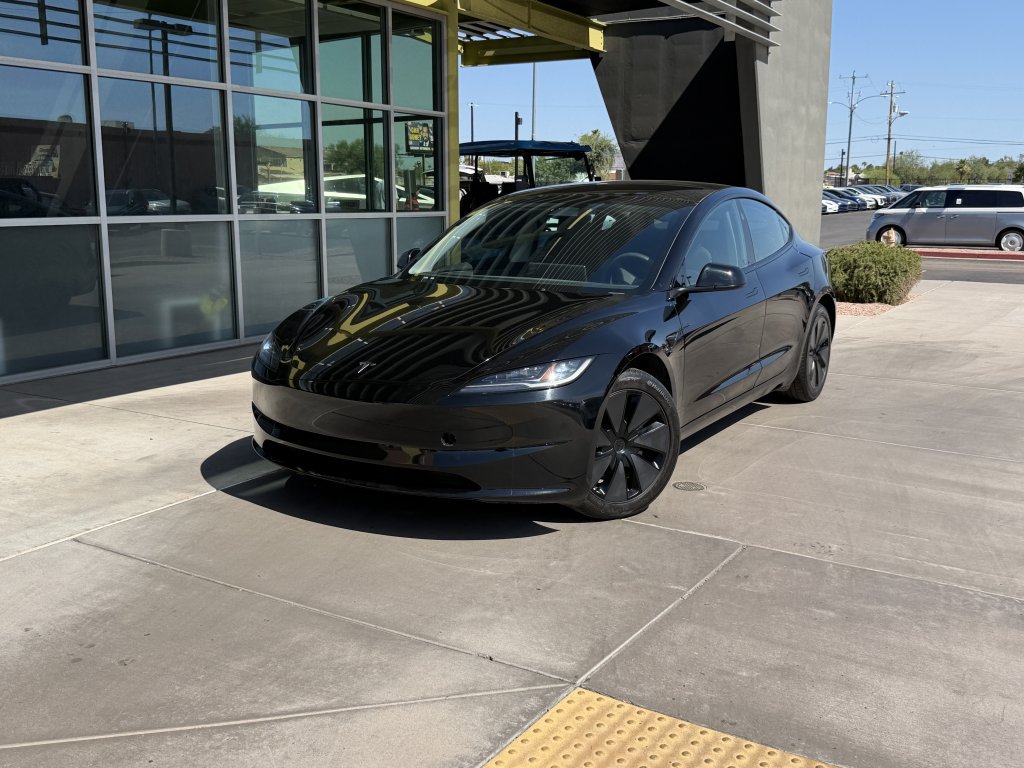 Used 2024 Tesla Model 3 RWD image 2