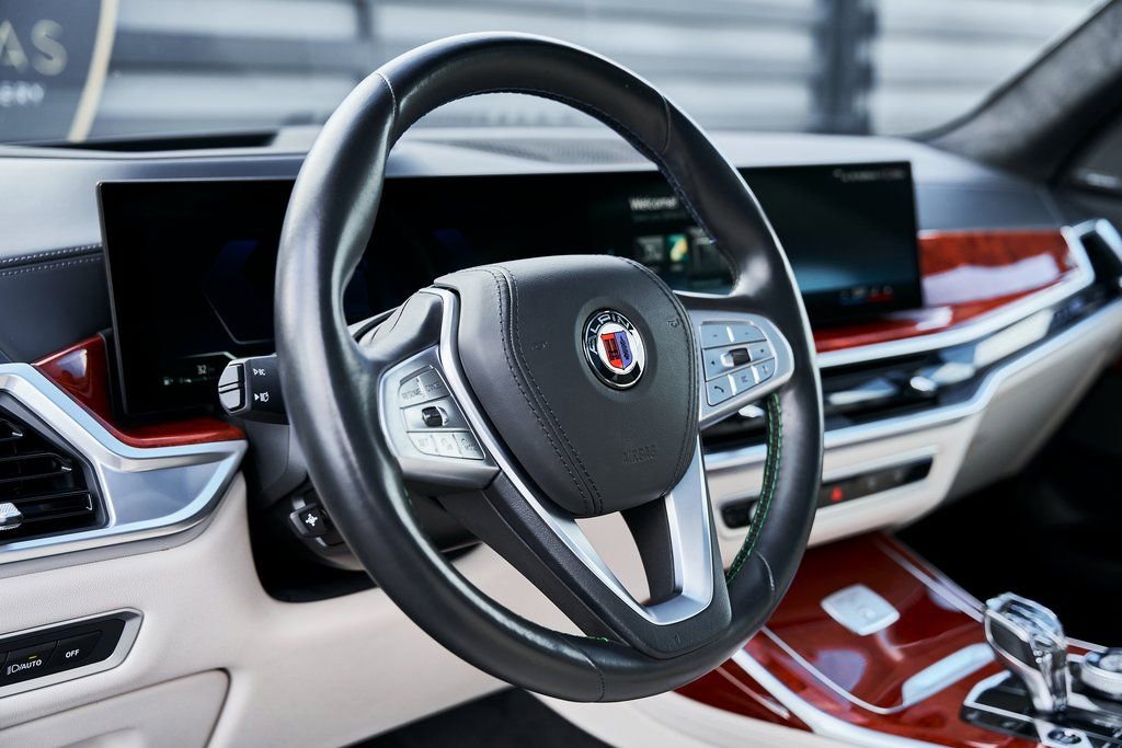 Used 2024 BMW ALPINA XB7 AWD/4WD image 41