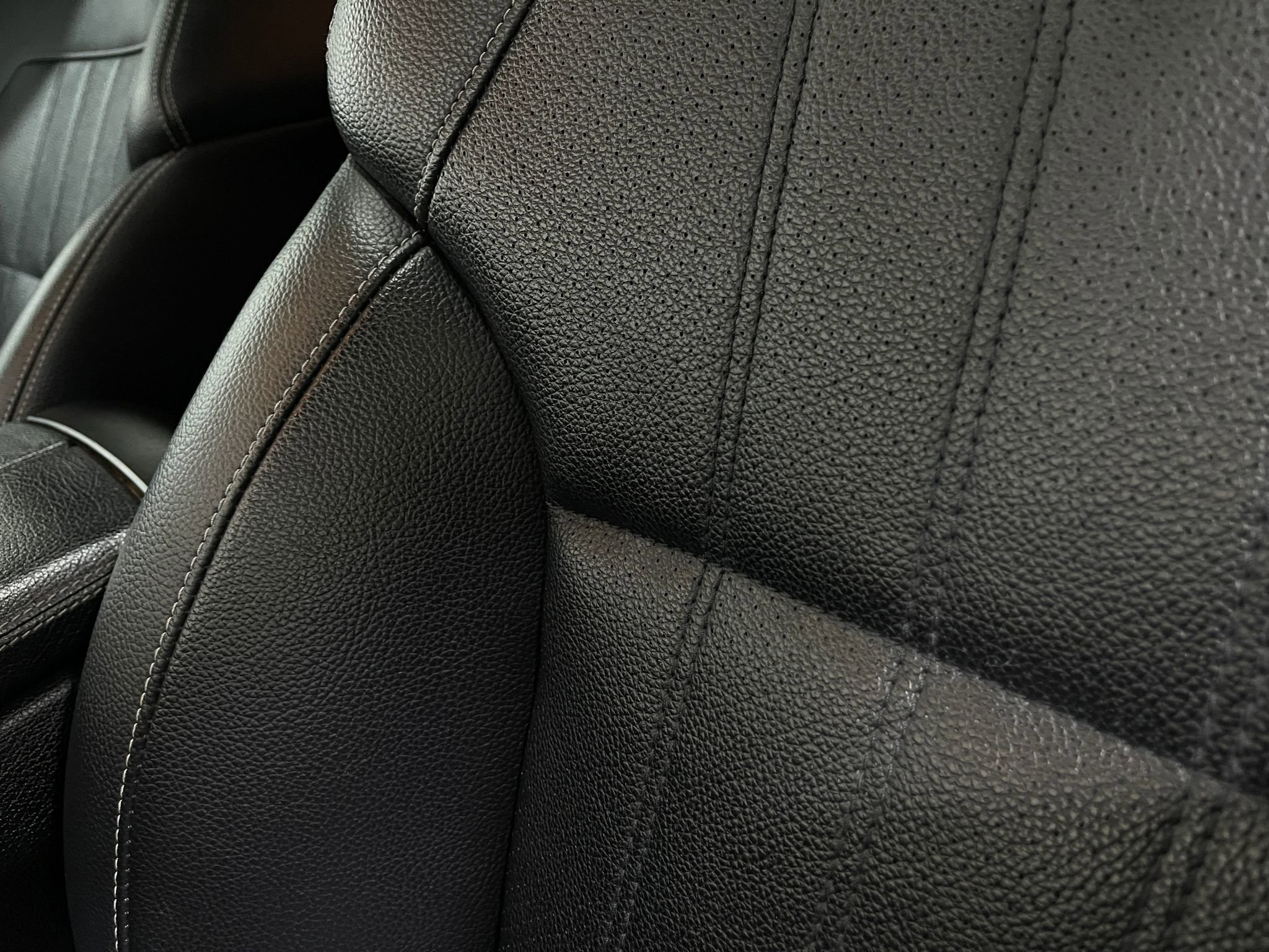 Used 2016 Mercedes-Benz GL 450 4MATIC w/ Premium I Package image 20