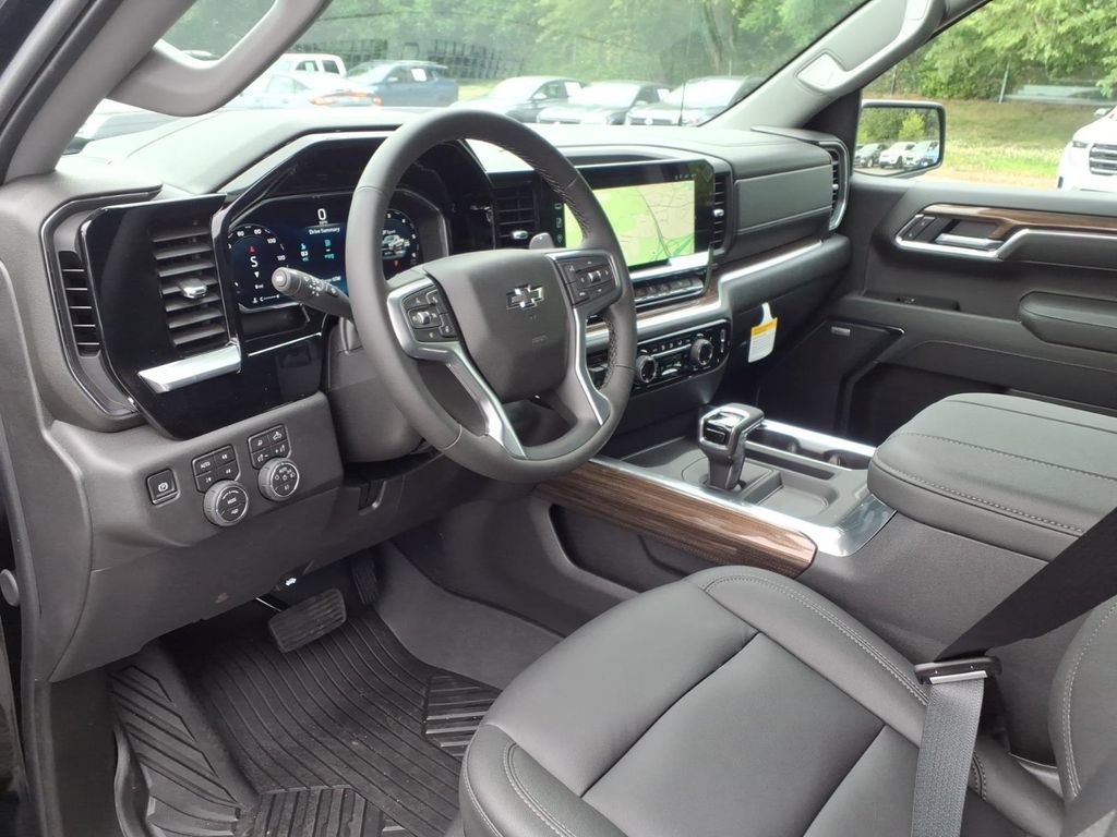 New 2026 Chevrolet Silverado 1500 LT Trail Boss w/ LT Trail Boss Premium Package AWD/4WD image 12