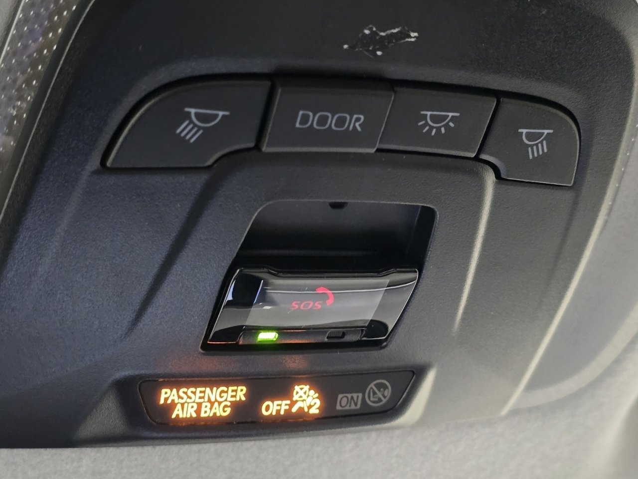 New 2026 Toyota Corolla Cross L image 30