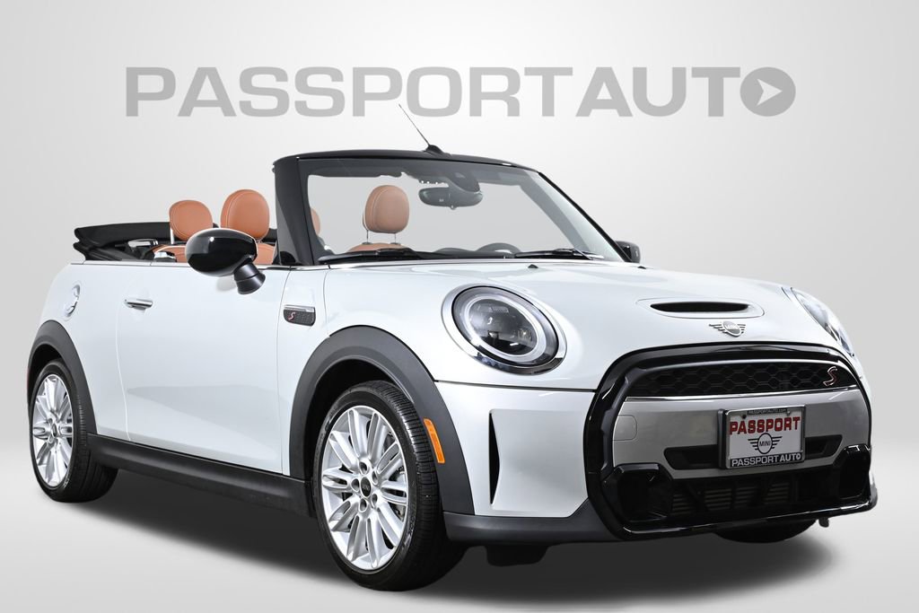 Certified 2023 MINI Cooper S image 3