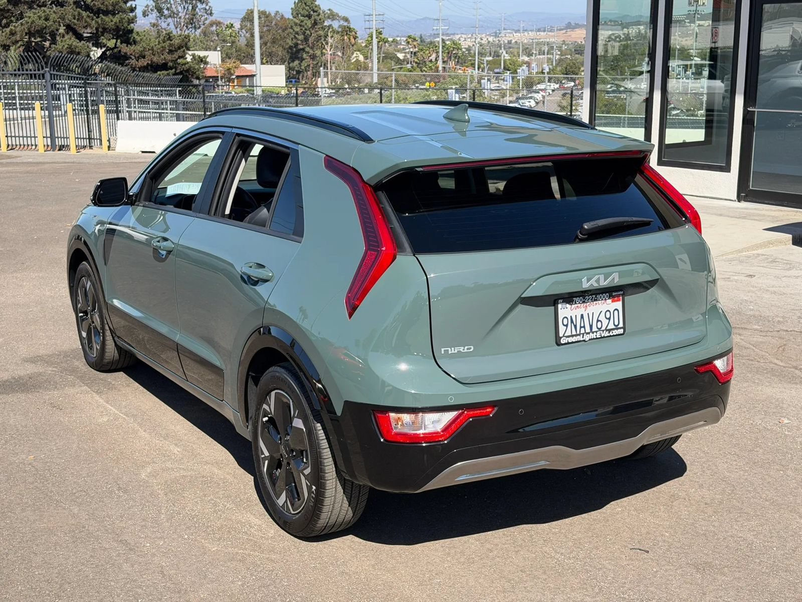 Used 2024 Kia Niro Wind FWD image 7