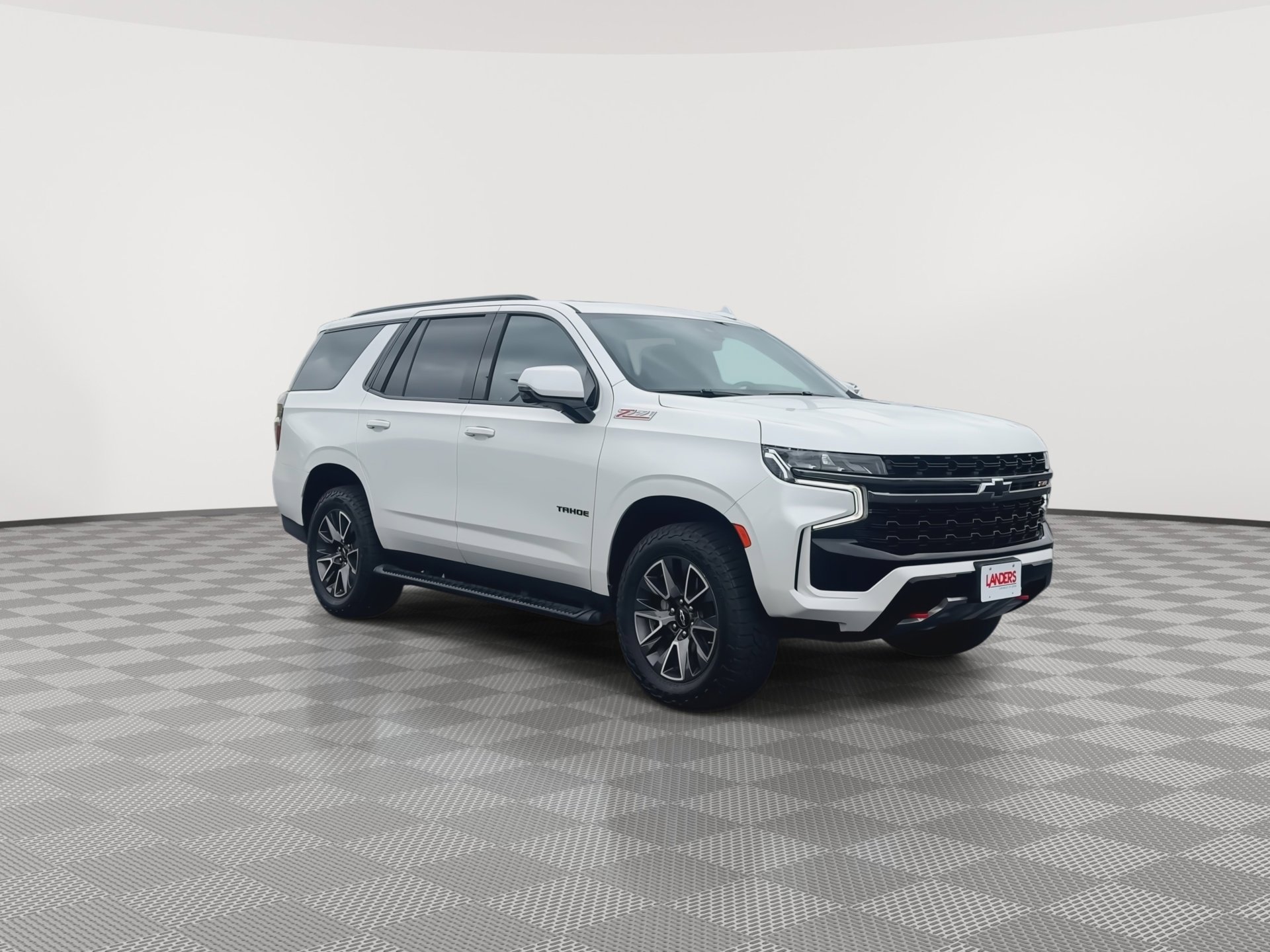 Certified 2021 Chevrolet Tahoe Z71 w/ Luxury Package image 3