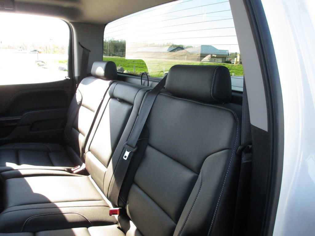 Used 2015 GMC Sierra 1500 SLT w/ SLT Crew Cab Value Package image 24