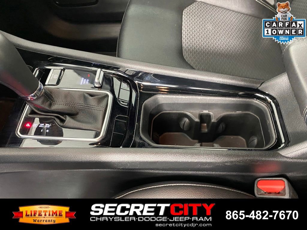 Used 2024 Jeep Compass Latitude w/ Convenience Group AWD/4WD image 25