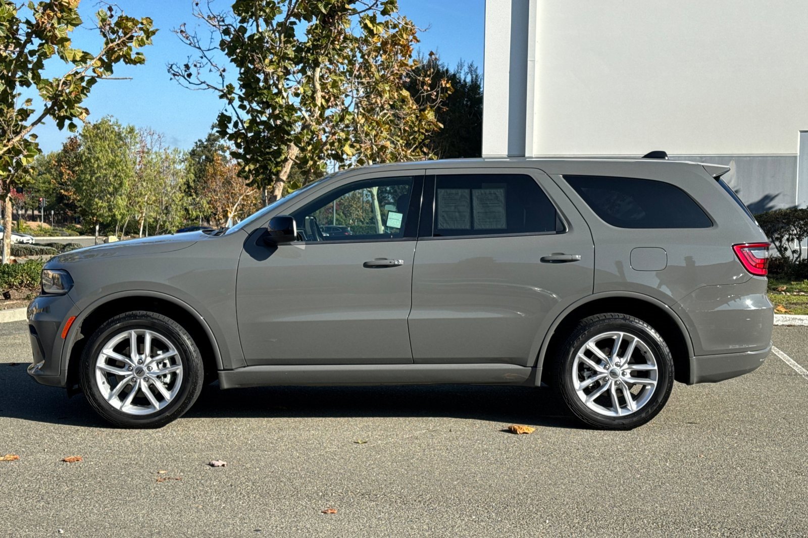 Used 2023 Dodge Durango GT image 7
