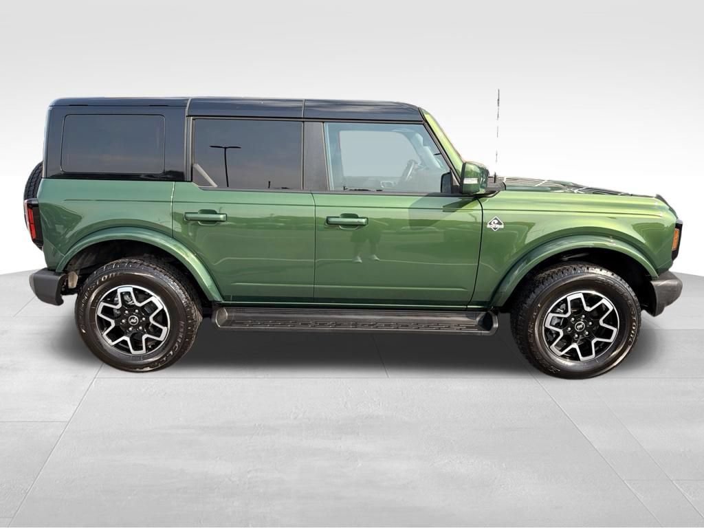 Used 2025 Ford Bronco Outer Banks AWD/4WD image 9