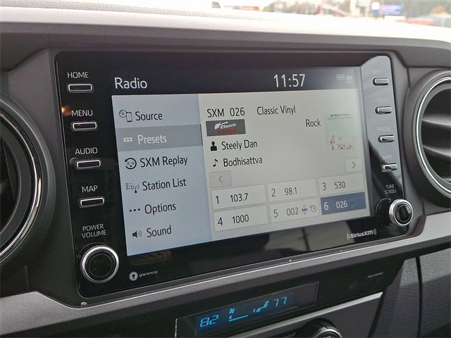 Used 2022 Toyota Tacoma TRD Off-Road image 3