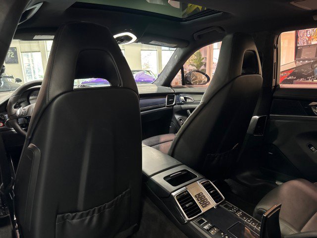 Used 2014 Porsche Panamera 4S Executive AWD/4WD image 45